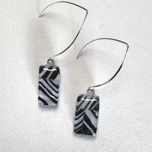 Elegant Black and White Dangle Earrings